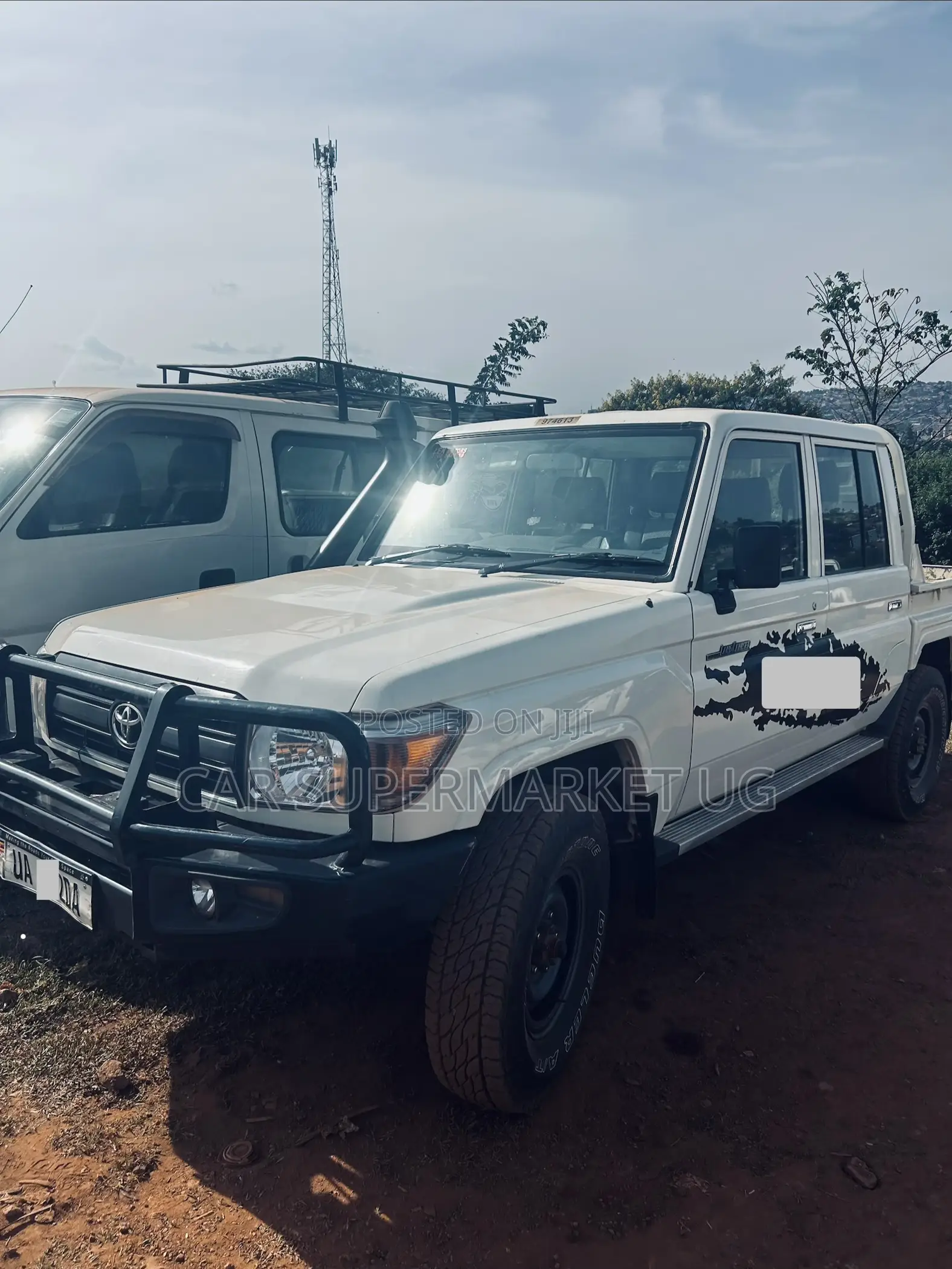Toyota Land Cruiser 2019 White