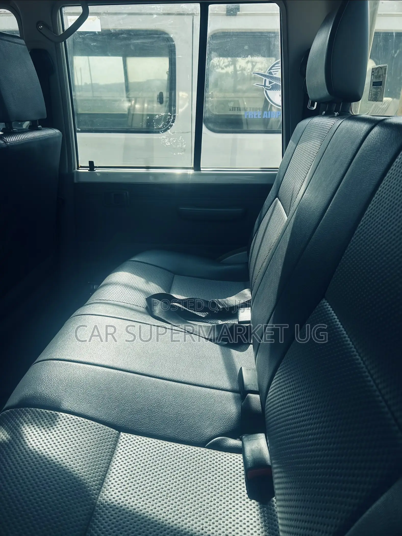 Toyota Land Cruiser 2019 White