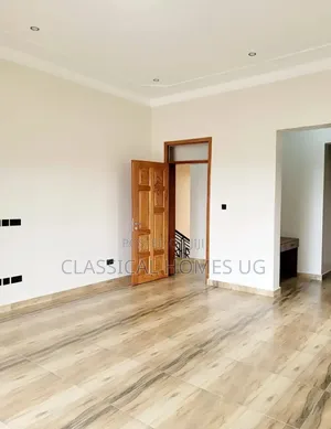 5bdrm Duplex in Muyenga, Central Division for rent