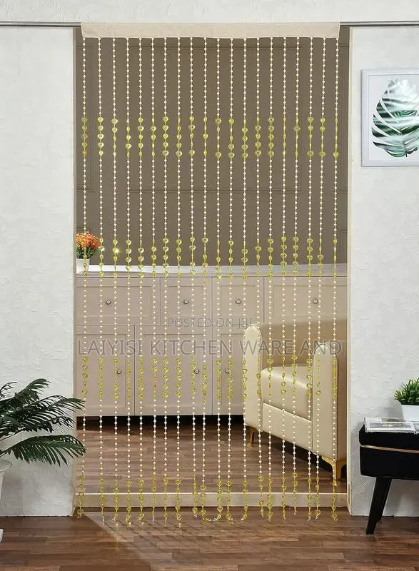 Gold Standard Door Curtain R Restaurants, Saloons Commercial Spaces