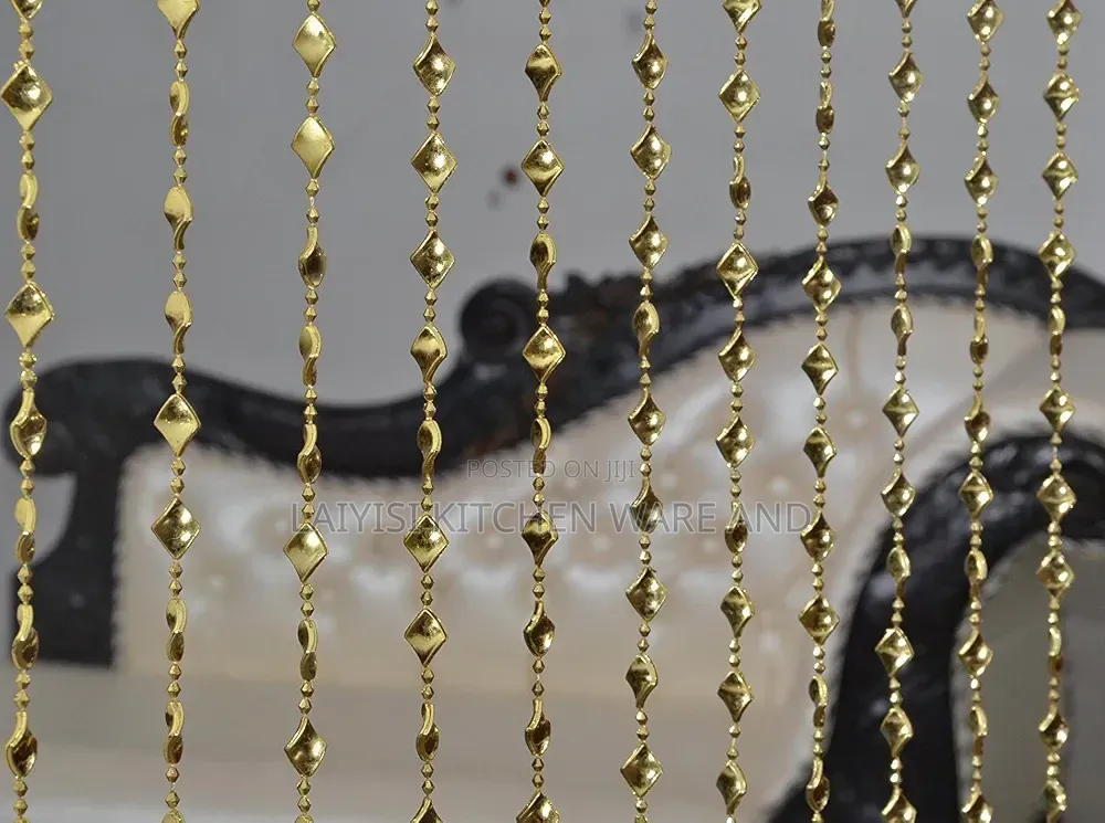 Gold Standard Door Curtain R Restaurants, Saloons Commercial Spaces
