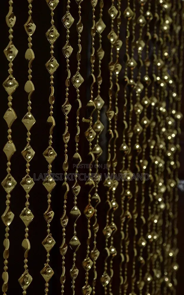Gold Standard Door Curtain R Restaurants, Saloons Commercial Spaces