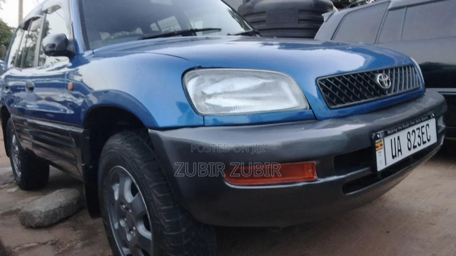 Toyota RAV4 2001 Blue