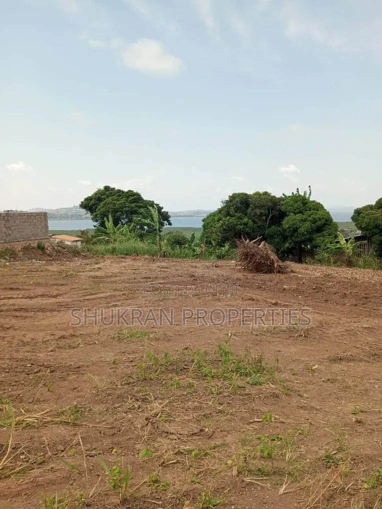 Clear Lake Plots for Sale