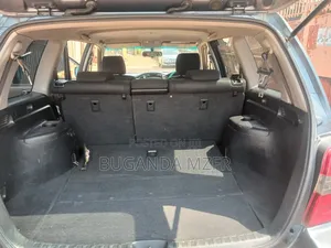 Toyota Kluger 2005 Gray
