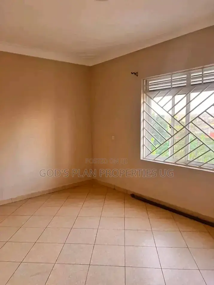 2bdrm Apartment in Luwafu Estate, Makindye for rent