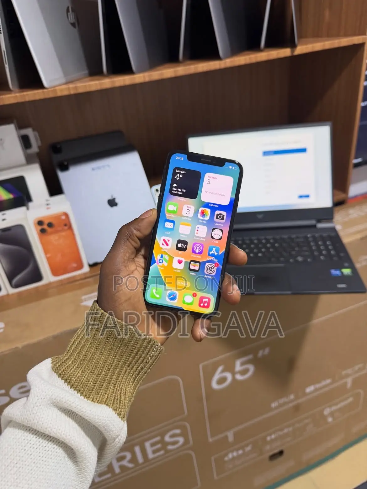 New Apple iPhone X 256 GB Black