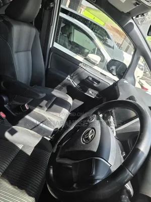 Toyota Voxy 2017 White