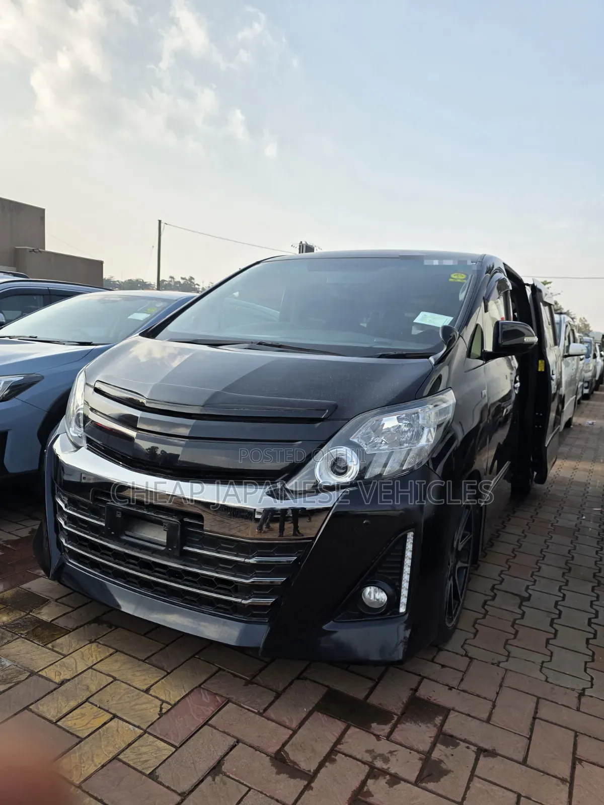 Toyota Alphard 2013 Black