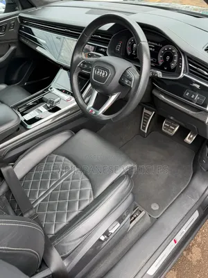 Audi SQ8 2022 Gray