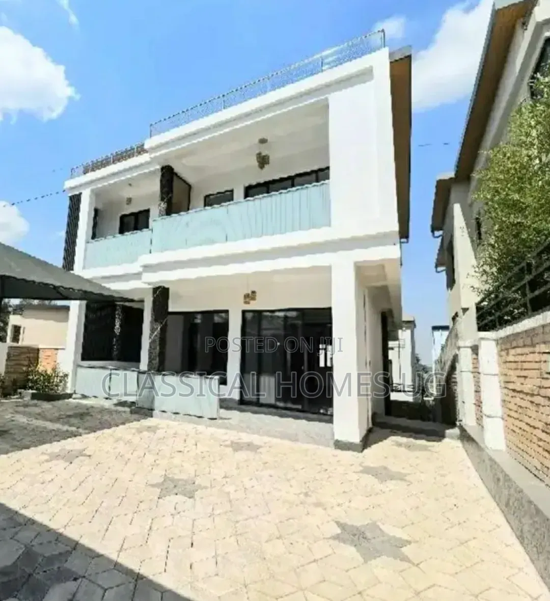 4bdrm Duplex in Lubowa Entebbe Road, Central Division for rent