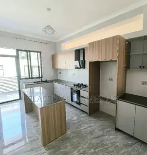4bdrm Duplex in Lubowa Entebbe Road, Central Division for rent