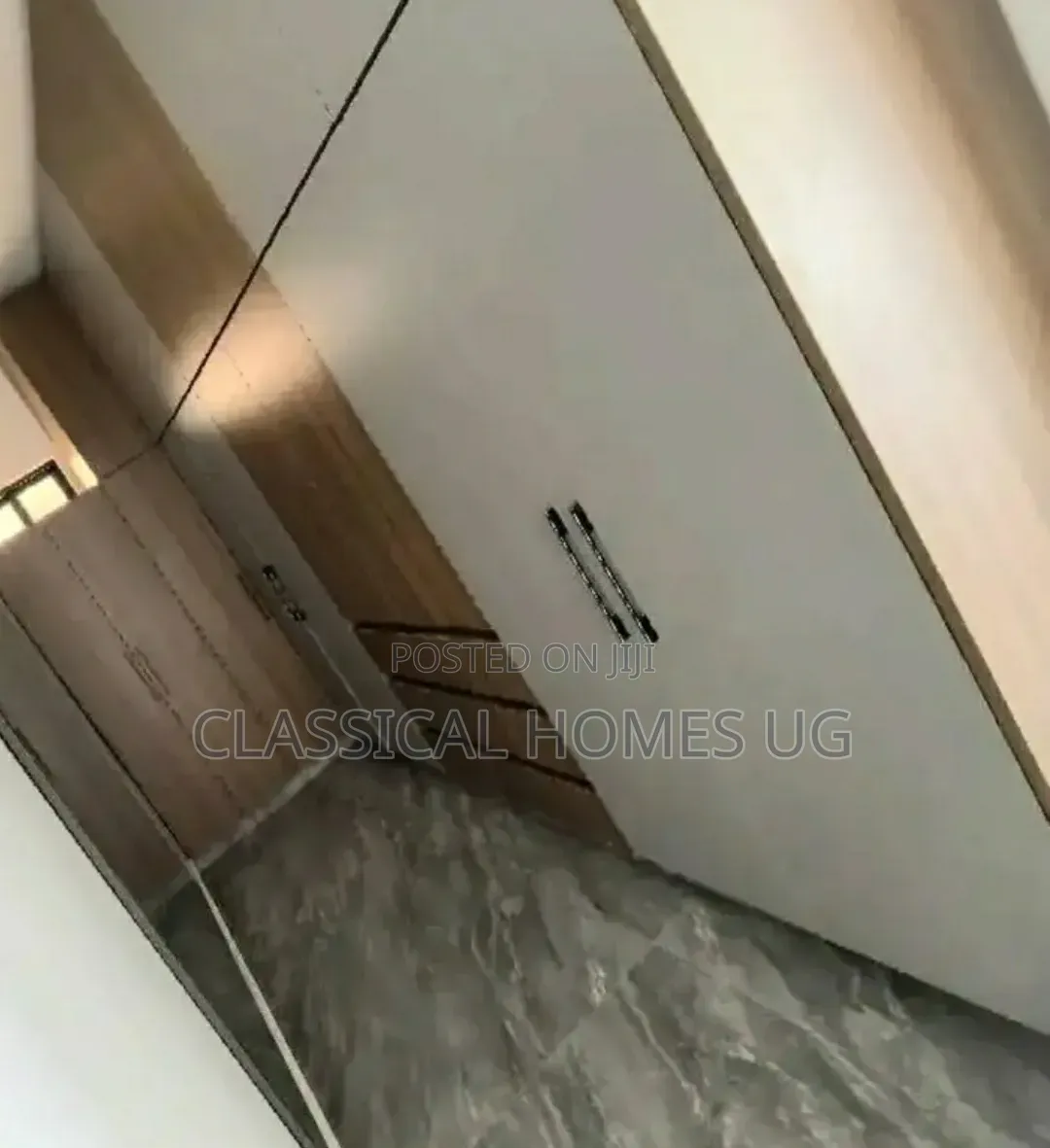 4bdrm Duplex in Lubowa Entebbe Road, Central Division for rent