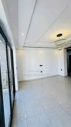 3bdrm Duplex in Buziga Estate, Makindye for rent