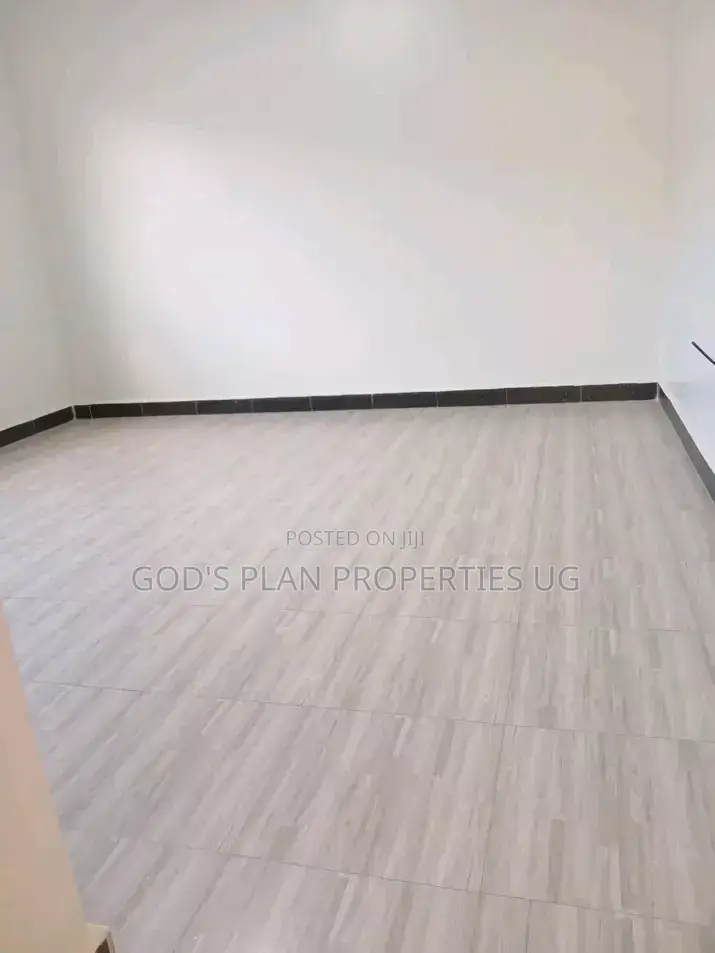 4bdrm Duplex in Buziga Konge Estate, Makindye for rent