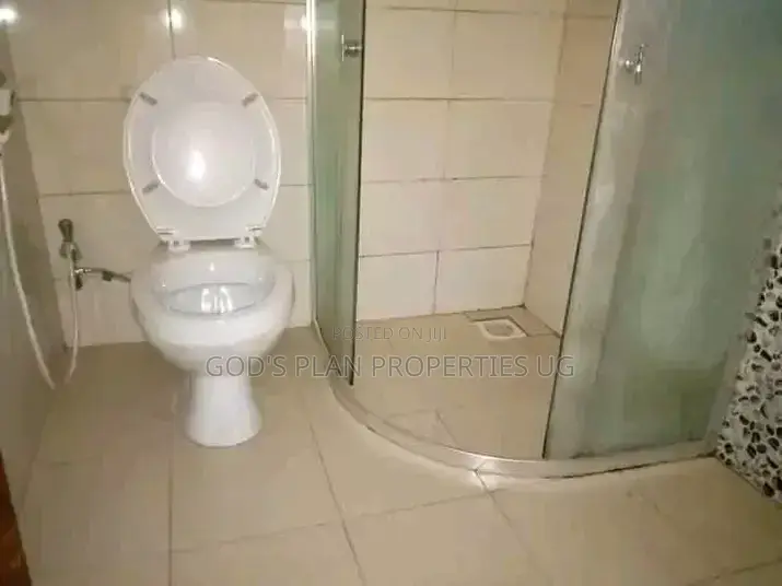 4bdrm Duplex in Buziga Konge Estate, Makindye for rent