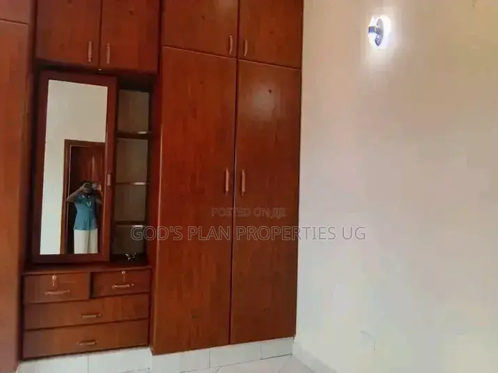 2bdrm Apartment in Salama Estate, Makindye for rent
