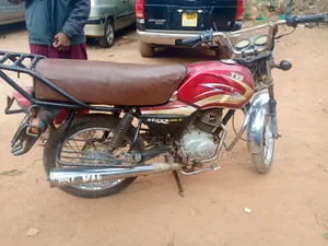 TVS XL 100 2018 Red