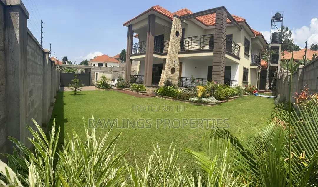 6bdrm Duplex in Lately, Makindye for rent