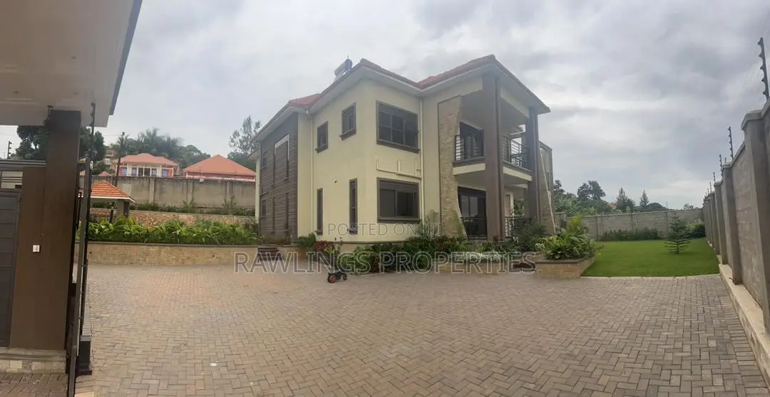 6bdrm Duplex in Lately, Makindye for rent