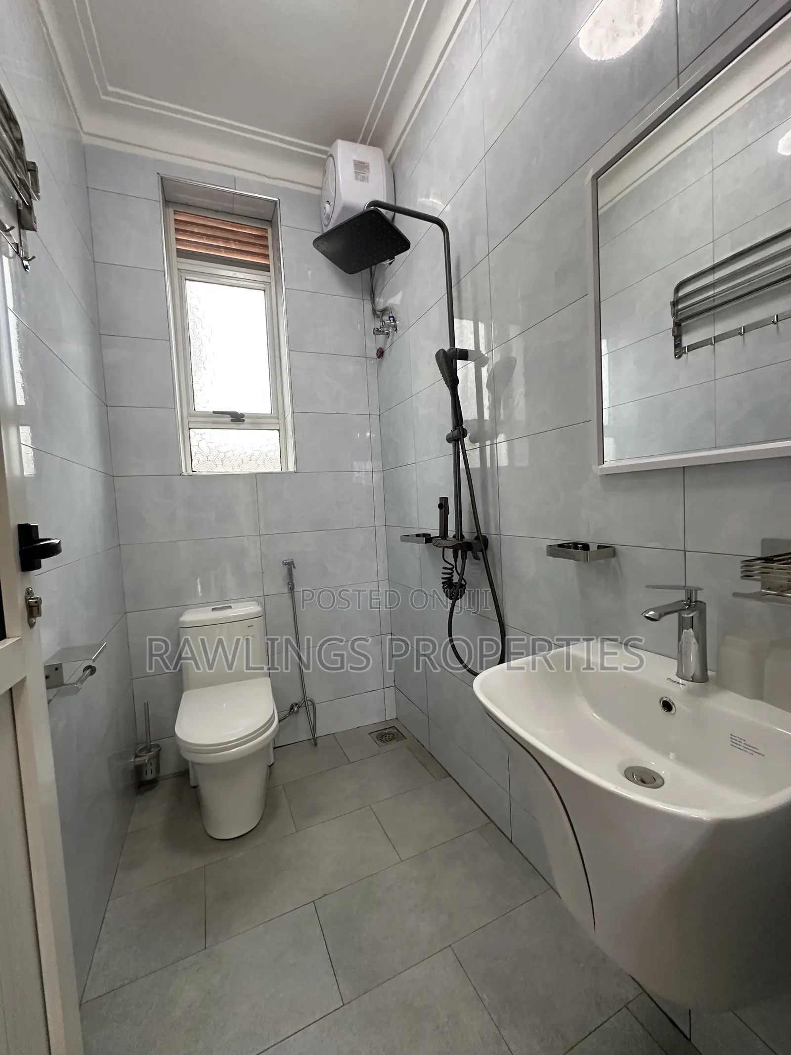 3bdrm Apartment in Kibiri, Makindye for rent