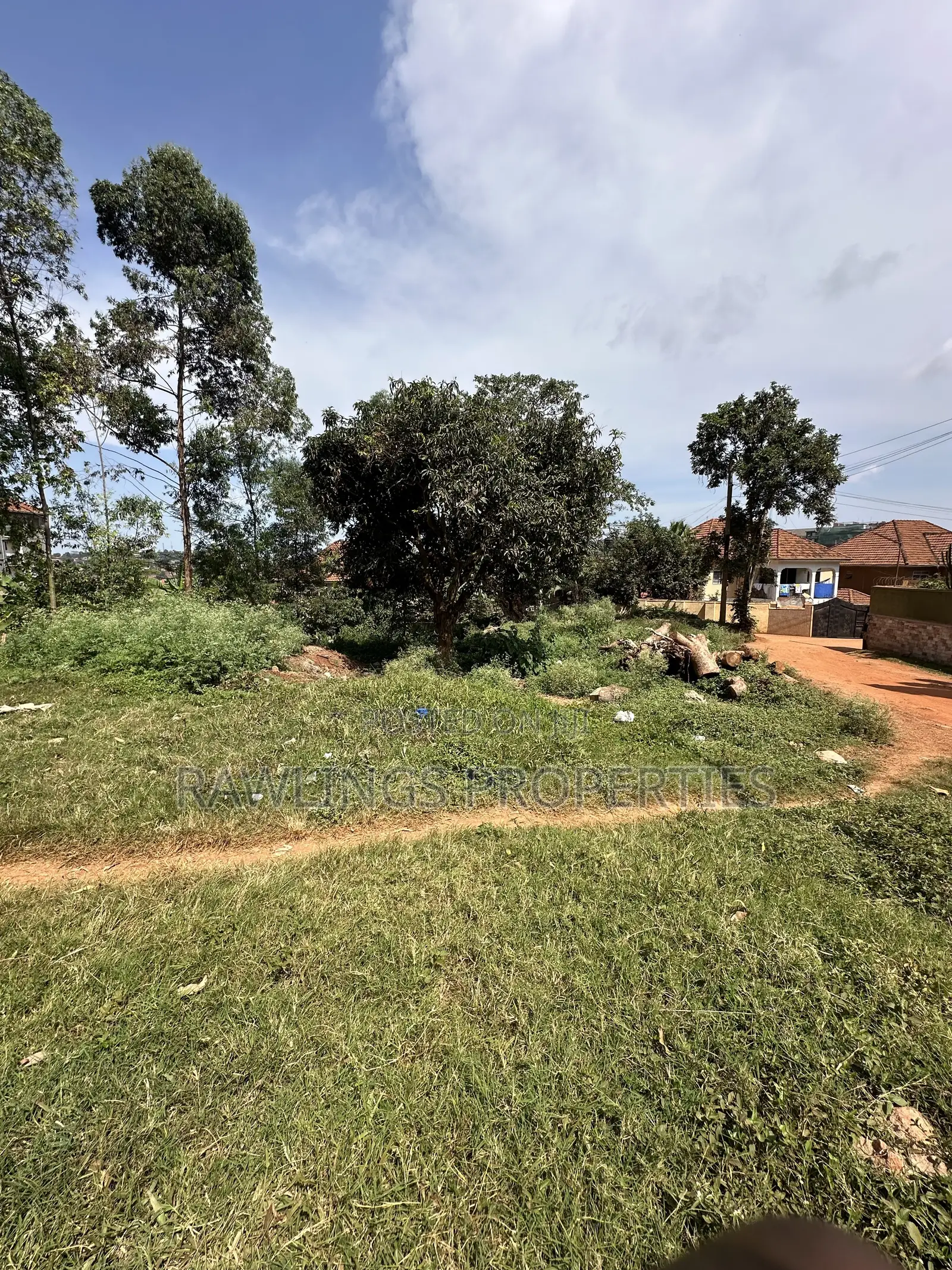 17 Decimal Plot for Sale in Kansanga