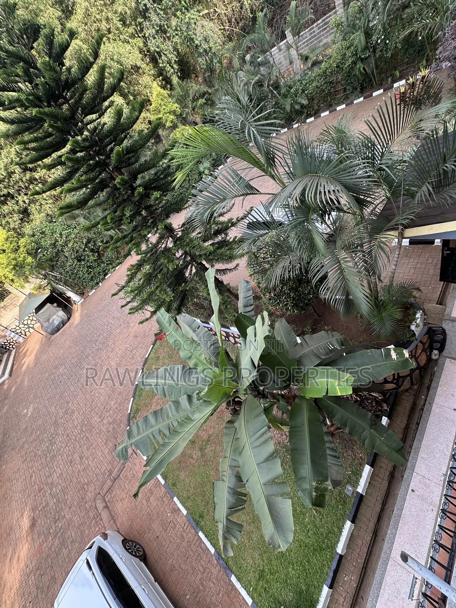Furnished 3bdrm Apartment in Kizungu, Makindye for rent