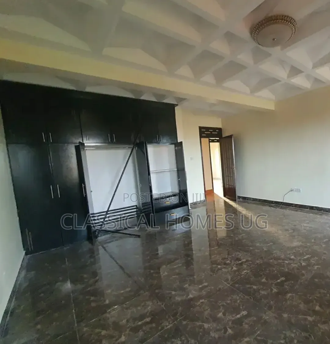 2bdrm Apartment in Bweyogerere, Central Division for rent