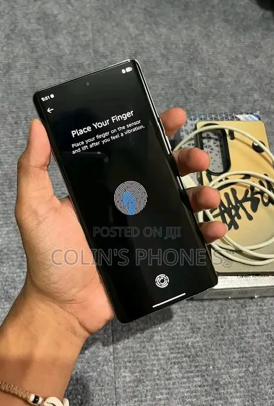 New Tecno Camon 40 Pro 4G 256 GB Gray