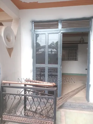 2bdrm House in Addy Mwasigwa Street, Rubaga for rent