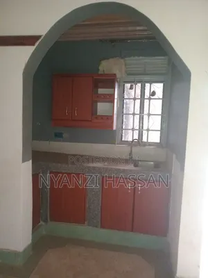 2bdrm House in Addy Mwasigwa Street, Rubaga for rent