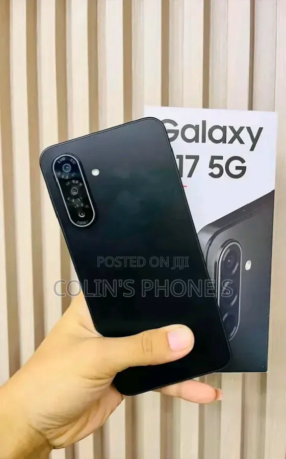 New Samsung Galaxy A17 5G 256 GB Black