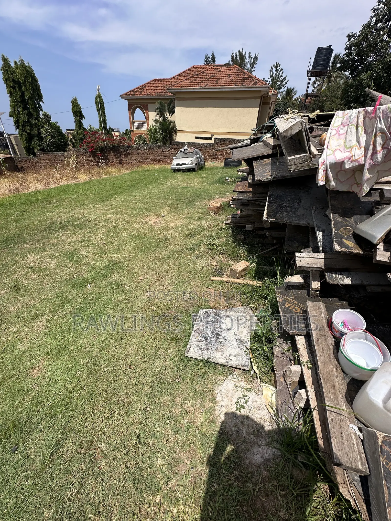 20 Decimal Commercial Plot for Sale in Buziga