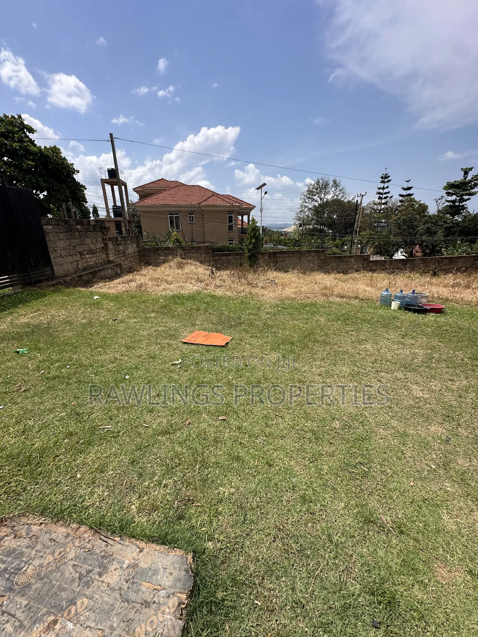 20 Decimal Commercial Plot for Sale in Buziga