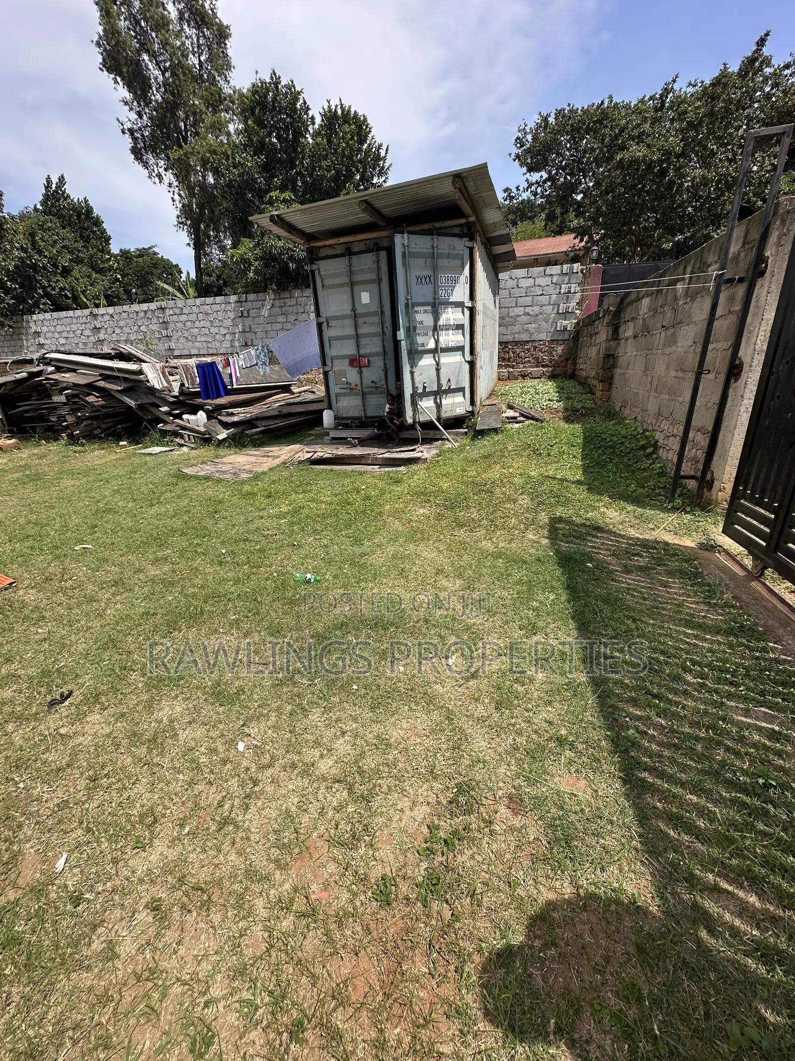 20 Decimal Commercial Plot for Sale in Buziga