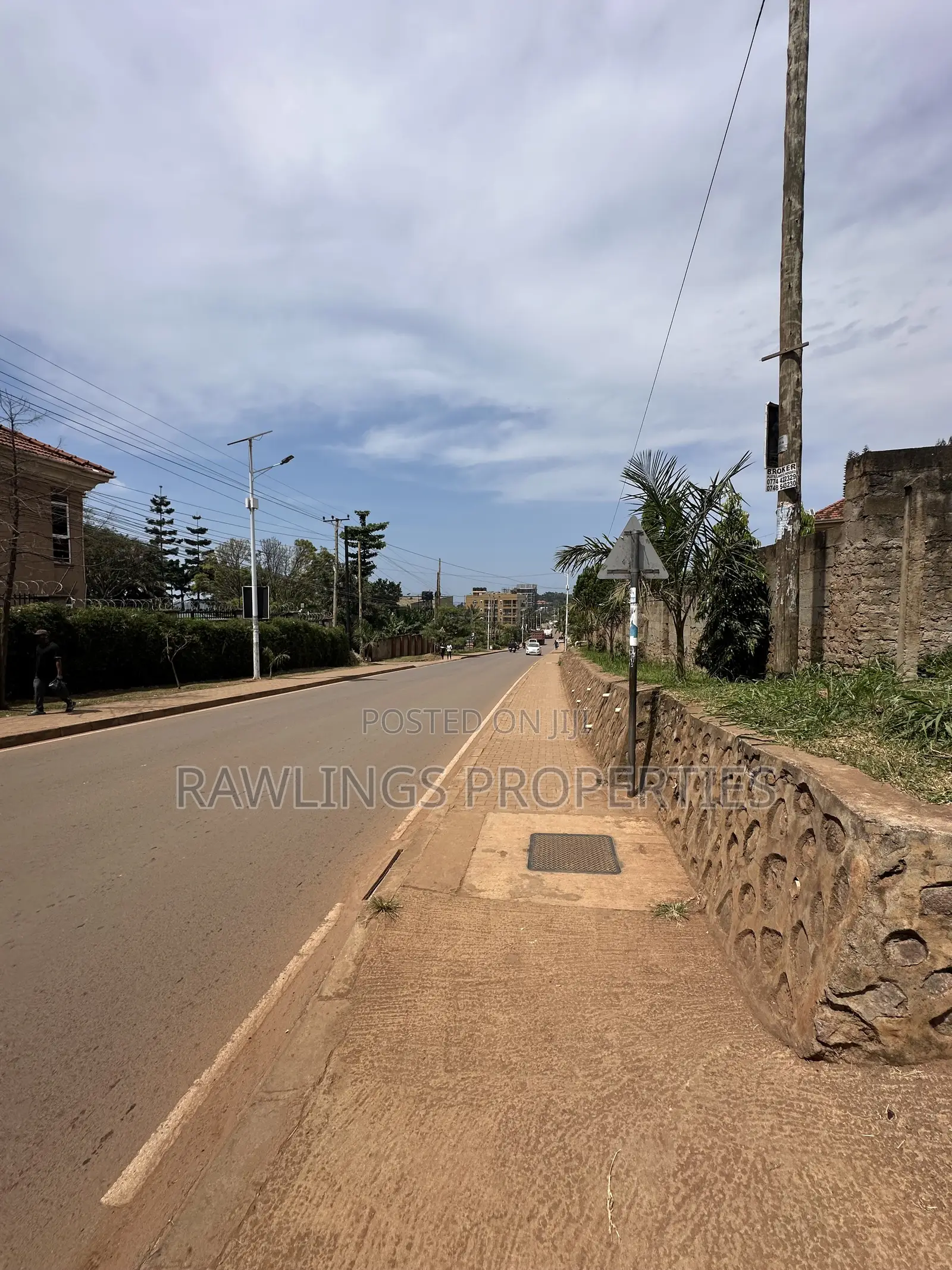 20 Decimal Commercial Plot for Sale in Buziga