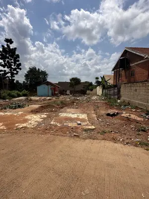 18 Decimal Commercial Corner Plot for Sale in Buziga