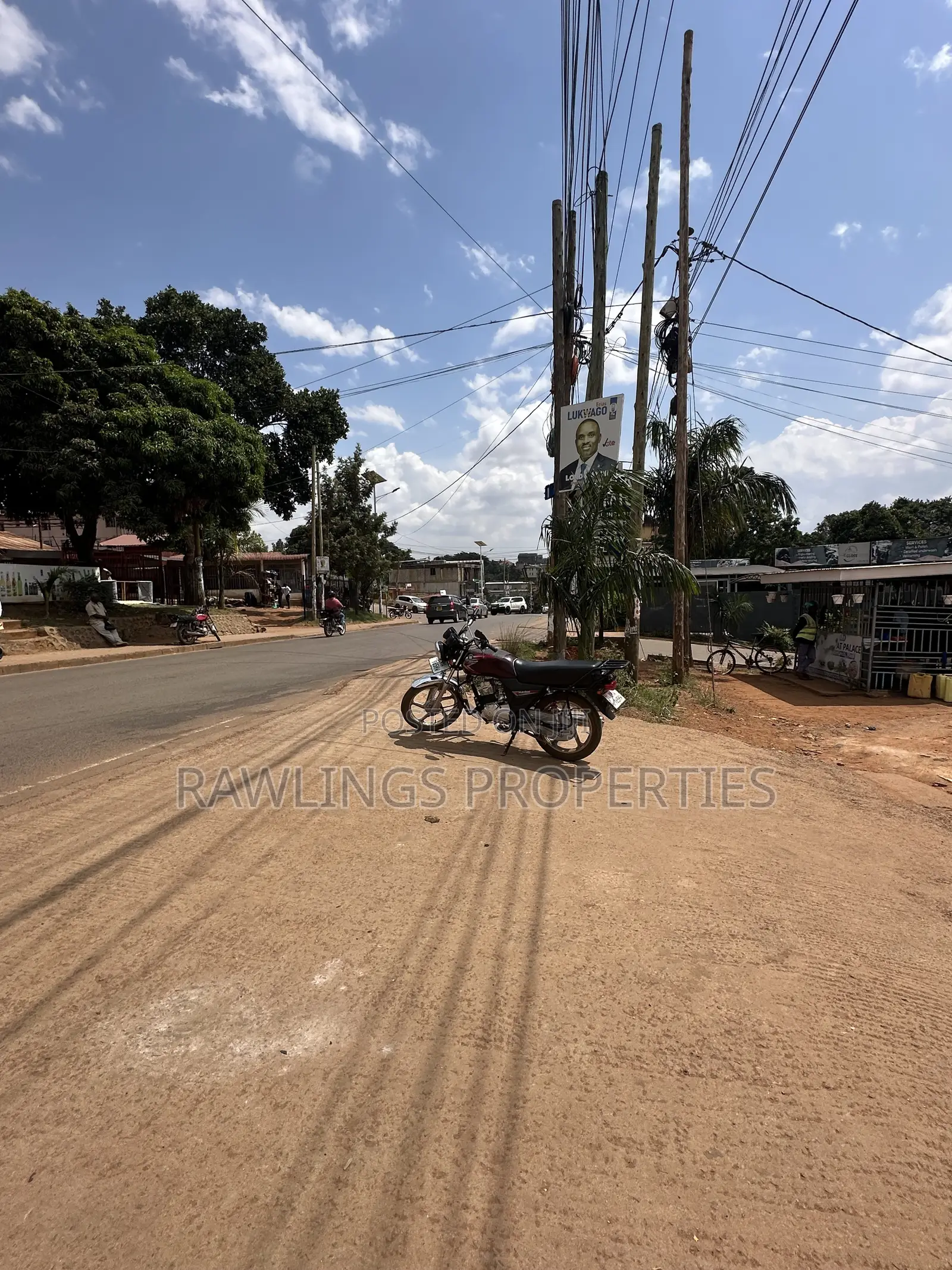18 Decimal Commercial Corner Plot for Sale in Buziga