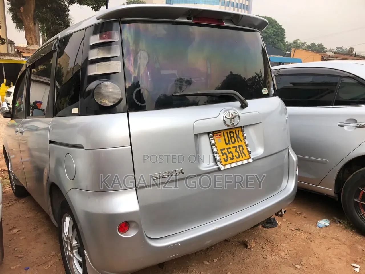 Toyota Sienta 2007 Silver