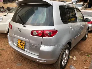 Mazda Demio 2005 Silver