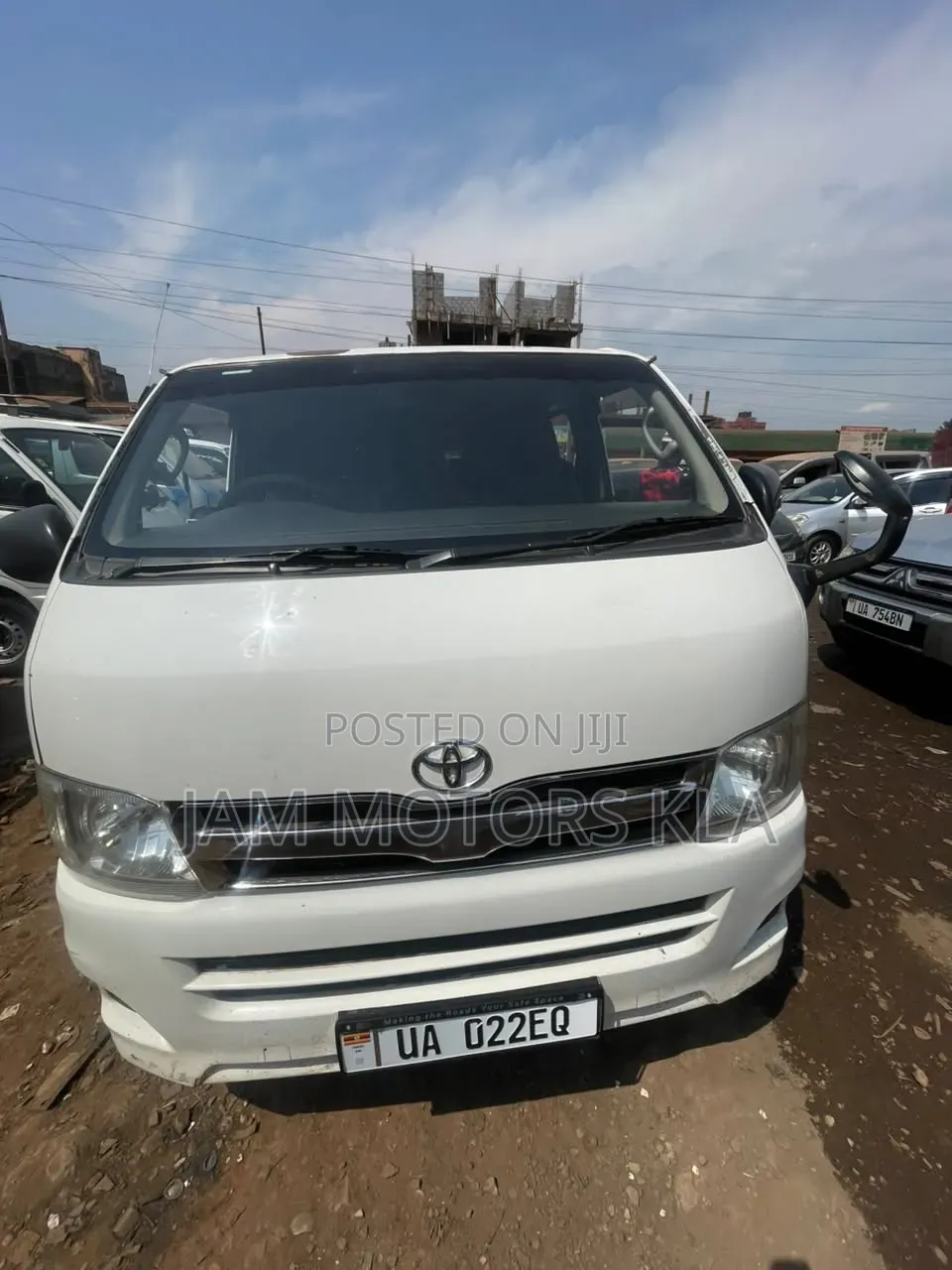 Toyota HiAce 2010 White