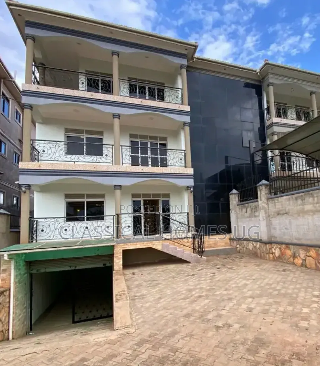 4bdrm Duplex in Muyenga, Central Division for rent