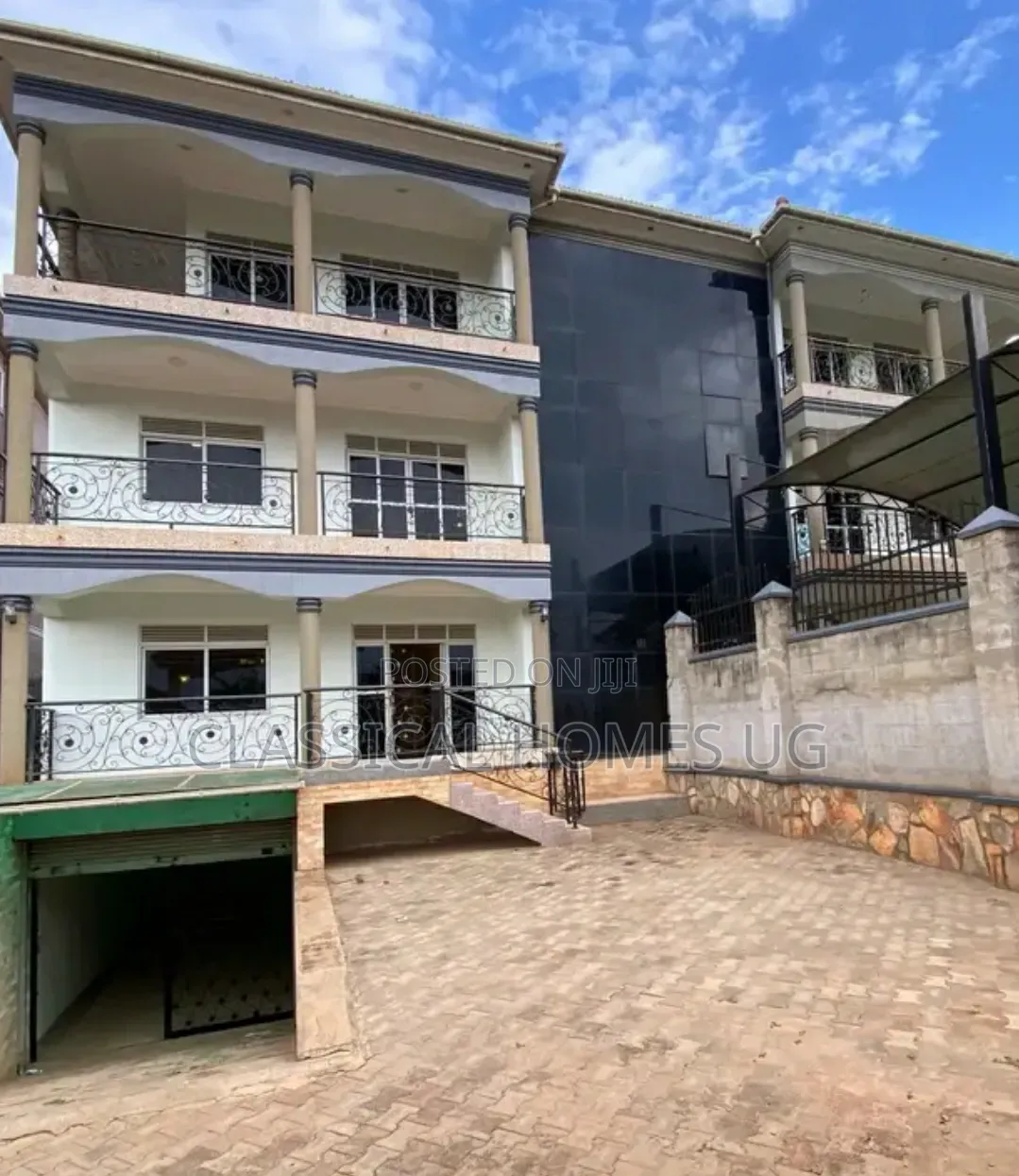 4bdrm Duplex in Muyenga, Central Division for rent