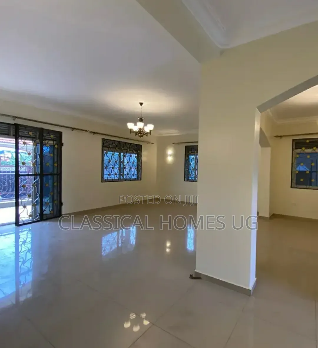 4bdrm Duplex in Muyenga, Central Division for rent