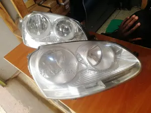 Head Lights for Golf 4