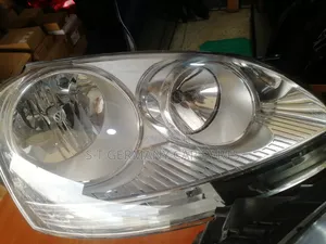 Head Lights for Golf 4
