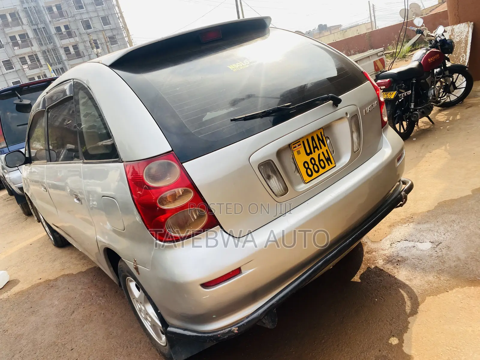 Toyota Nadia 2.0 135hp FWD 1999 Silver