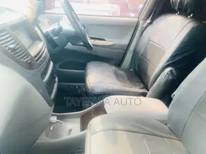 Toyota Nadia 2.0 135hp FWD 1999 Silver