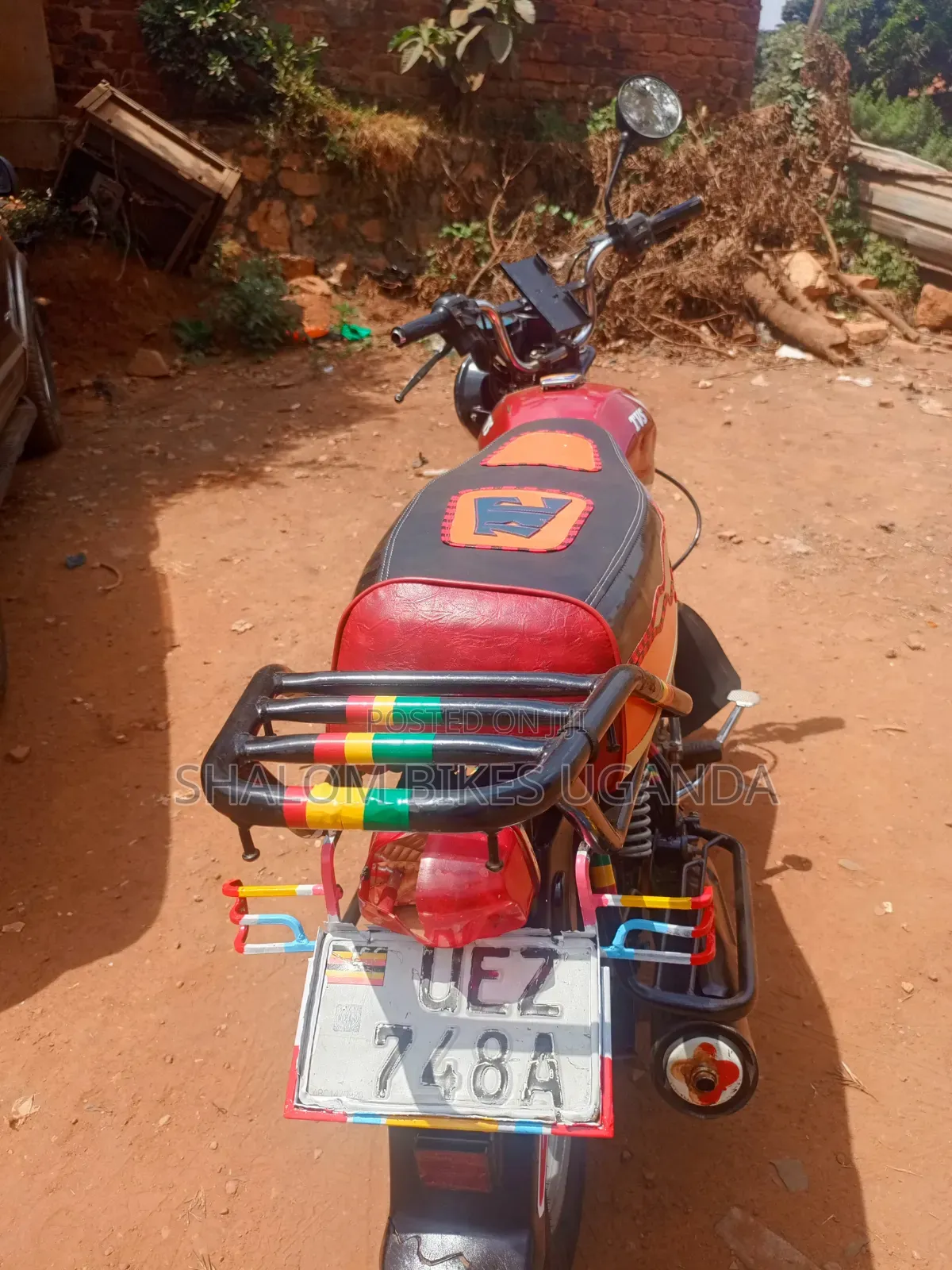 TVS HLX 125 2023 Red