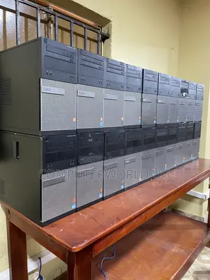 Desktop Computer Dell OptiPlex 7010 4GB Intel Core i5 HDD 500GB